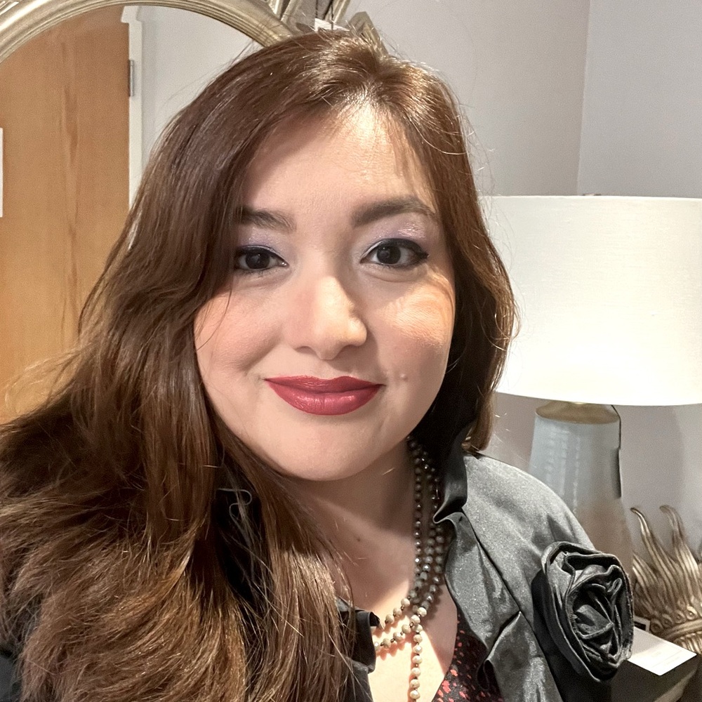 Meet your Posher, Selma